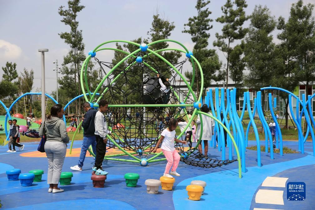 奥门新普京集团